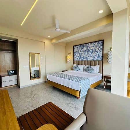 Titanic Boutique Hotel Бага Екстер'єр фото